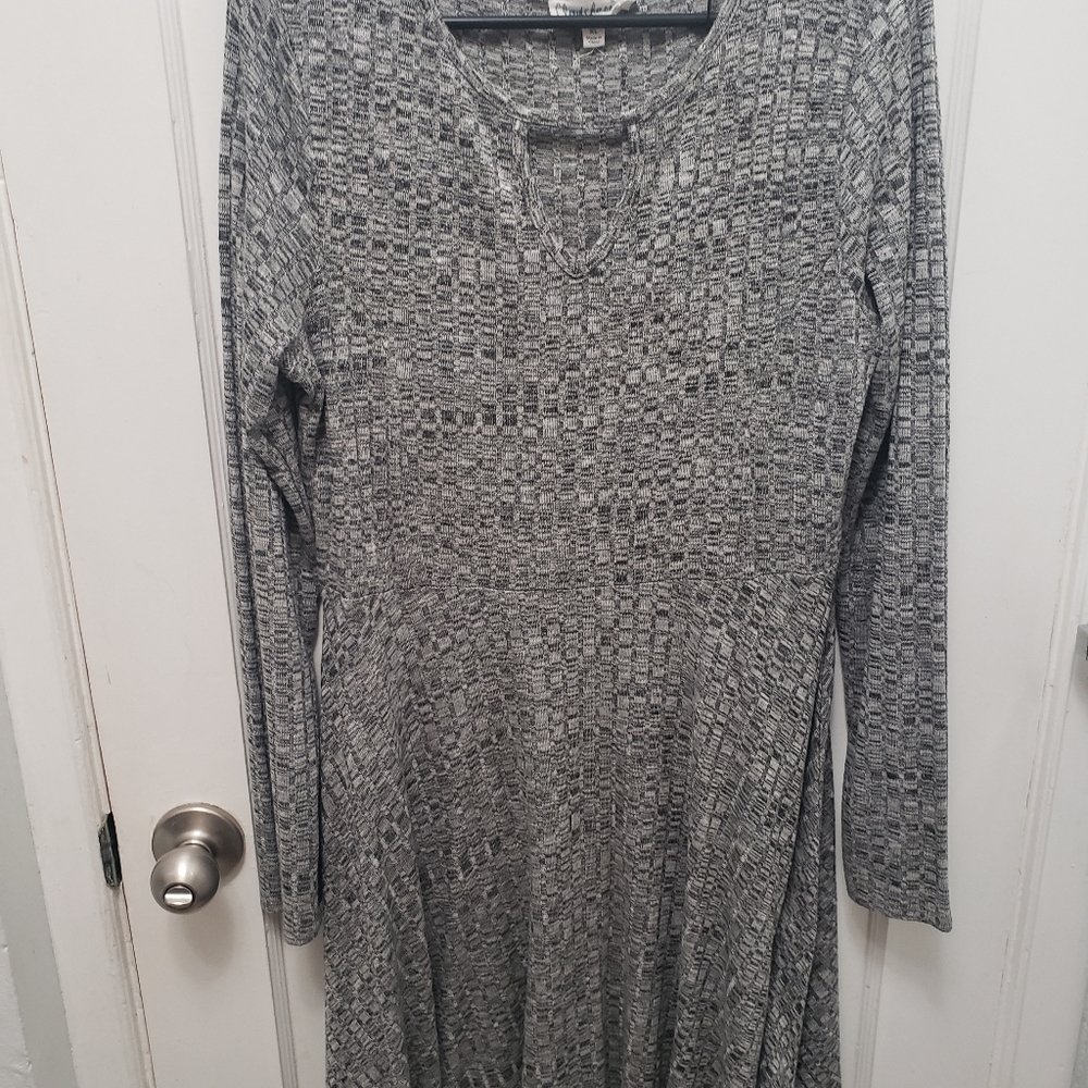 Long sleeve dress